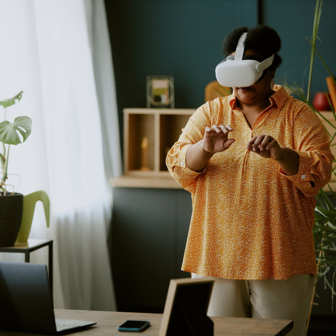 Learner using a virtual reality headset 